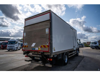 Box truck Renault D WIDE 320 DXI +DHOLLANDIA: picture 4