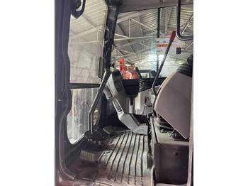 Mini excavator Kubota KX 165: picture 3