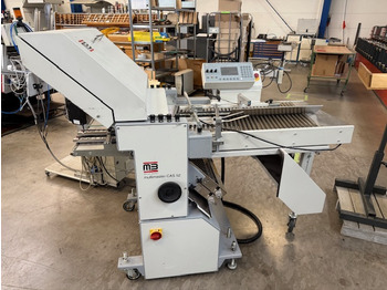 Folding machine