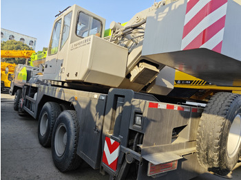 Mobile crane ZOOMLION ZTC500V: picture 3 Mobile crane ZOOMLION ZTC500V: picture 3