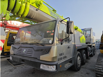 Mobile crane ZOOMLION ZTC500V: picture 2 Mobile crane ZOOMLION ZTC500V: picture 2