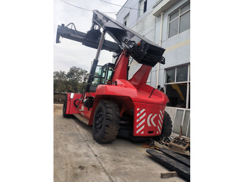 Kalmar DRF450 Used Reach stacker/Container forklift on lease kalmar DRF450 Used Reach stacker/Container forklift: picture 2