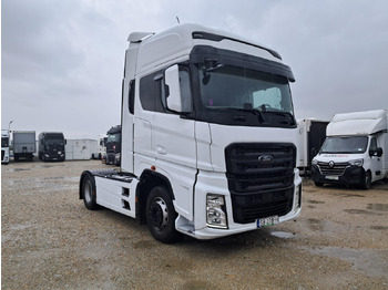 Tractor unit FORD