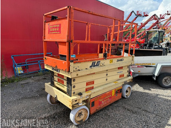 Aerial platform JLG