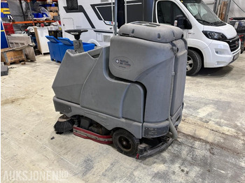 Construction equipment 2008 Nilfisk BR1100S Koste og feiemaskin: picture 5