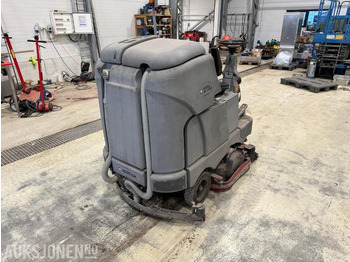 Construction equipment 2008 Nilfisk BR1100S Koste og feiemaskin: picture 4