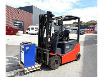 Material handling equipment TOYOTA