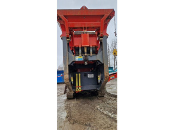 Mobile crusher Sandvik QJ 241: picture 3