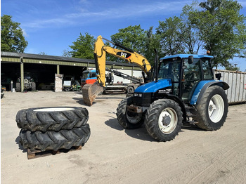 Farm tractor NEW HOLLAND TS