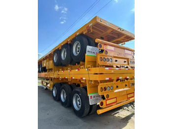 Low loader semi-trailer