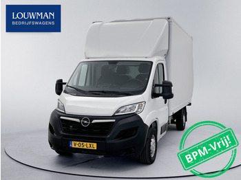 Box van OPEL