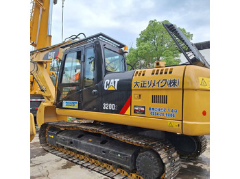 Crawler excavator CATERPILLAR 320D2