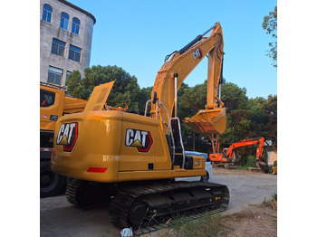 Crawler excavator