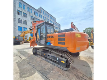 Crawler excavator Hitachi ZX200 Excavator: picture 2