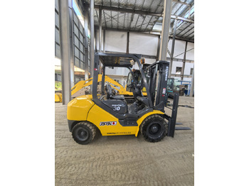 Diesel forklift KOMATSU