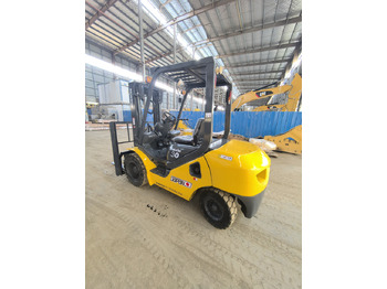 Diesel forklift KOMATSU