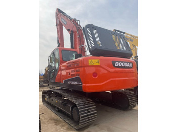 Crawler excavator DOOSAN DX225