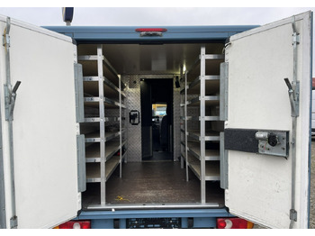 Cash in transit vehicle Volkswagen Transporter T5 Transporter Bankowóz kuloodporny opancerzony Model 2015: picture 5