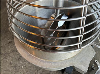 Food processing equipment Bear AR60 Planetary mixer: picture 3