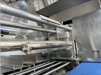 Packaging machinery Redpack P200 Flow wrapper: picture 4