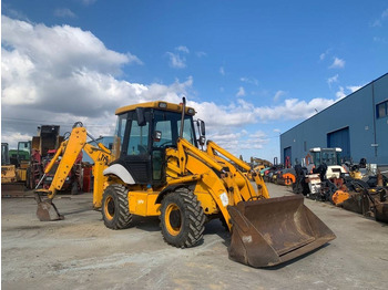 JCB 2 CX  on lease JCB 2 CX: picture 2