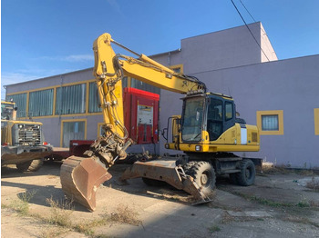 Komatsu PW180-E0+Engcon Rototilt  on lease Komatsu PW180-E0+Engcon Rototilt: picture 1