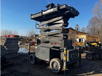 Scissor lift SNORKEL