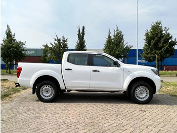 New Pickup truck, Combi van Nissan Navara 4x4 - 22 UNITS - 2.5 D Double Cab - XE - EURO 2 - NEW!! READY FOR WORK!!!: picture 5