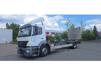 Cab chassis truck MERCEDES-BENZ
