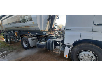 Tractor unit Mercedes-Benz 1824 LS G.Haus/Hochdach Klima: picture 3