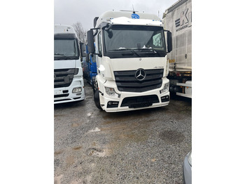 Tractor unit MERCEDES-BENZ Actros 1842