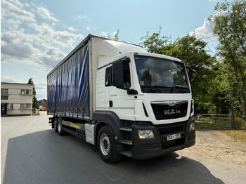 Curtainsider truck MAN TGS