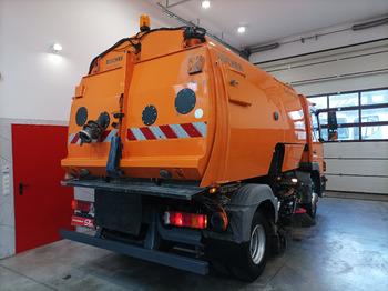 Road sweeper MERCEDES-BENZ Atego 1018 Zamiatarka Kehrmaschine BUCHER Szczotki L/R PM10 2 Silniki 2012r: picture 4