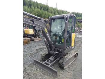 Mini excavator Volvo EC 20 D: picture 2
