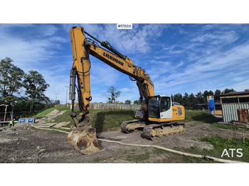 Crawler excavator LIEBHERR R 936