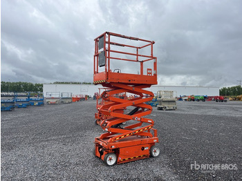 Scissor lift SKYJACK