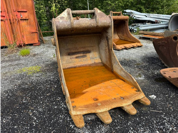 Excavator bucket