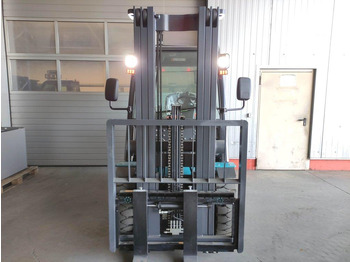 Electric forklift Baoli KBE35: picture 3