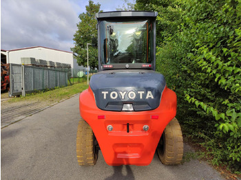 Electric forklift Toyota 9FBH80T900: picture 4
