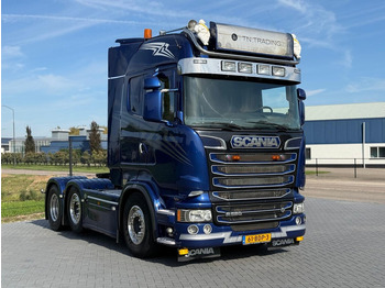 Tractor unit SCANIA R 520