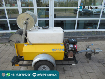 Pressure washer