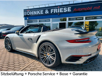 Car PORSCHE