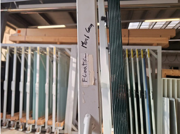 Tool/ Equipment 9 Stk. Glasscheiben: picture 3 Tool/ Equipment 9 Stk. Glasscheiben: picture 3