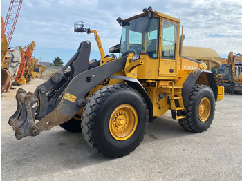 Wheel loader VOLVO L90