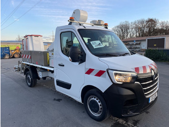 Truck mounted aerial platform RENAULT Master