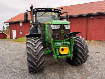 Farm tractor John Deere 6155 R: picture 5