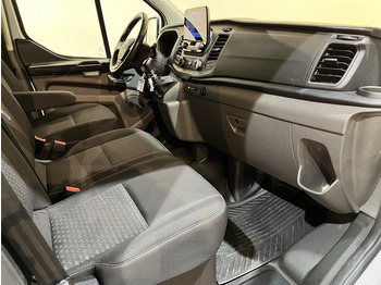 Small van Ford Transit Custom 300 2.0 TDCI L1H1 Trend 130 PK / Servicebus / Bott Inrichting / Euro 6 / Schuifdeur L + R / Airco / CarPlay / Klep / PDC / Navigatie / 3-Zits  / BPM VRIJ !!: picture 3