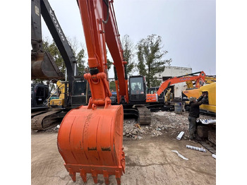 Crawler excavator Hitachi ZX 200-3 G: picture 4