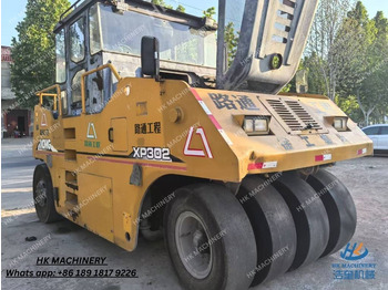 Compactor XCMG XP302: picture 2