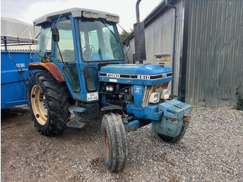 Farm tractor FORD